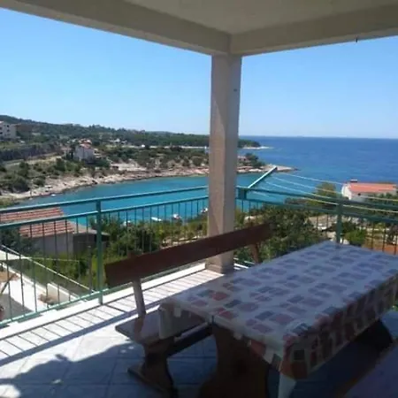 Denis Bolanca Apartman *